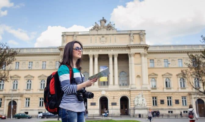 Guide to Study Abroad Scholarships for Pakistani Students